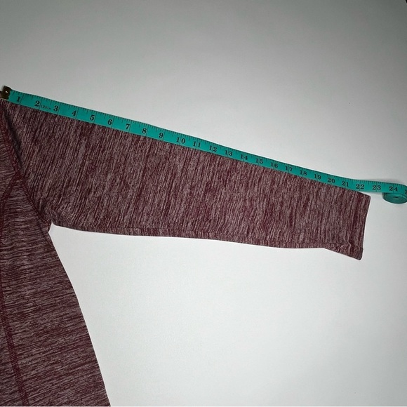 Virginia Tech Russell Burgundy and Red Quarter-Zip Pullover Men’s Small (34-36) - Picture 7 of 8